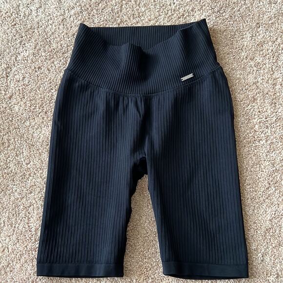 aim’n Black Ribbed Seemless Biker Shorts - NWOT - Picture 9 of 11